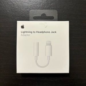 Apple Lightning to Headphone Jack Adapter